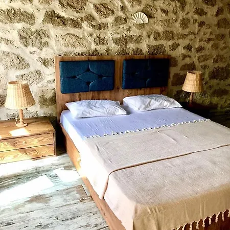 Ξενοδοχείο +4 Stone House